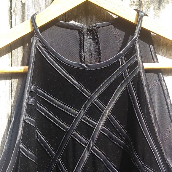 Tadashi Vintage Black Velvet Long Gown - Picture 5 of 7